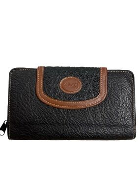 Mundi Vintage Black Elephant Grain Leather Checkbook Wallet Zip Around Clutch